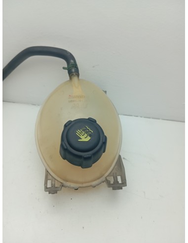 Recambio de deposito expansion para renault clio iv dynamique referencia OEM IAM 217107259R  