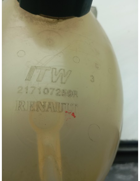 Recambio de deposito expansion para renault clio iv dynamique referencia OEM IAM 217107259R  