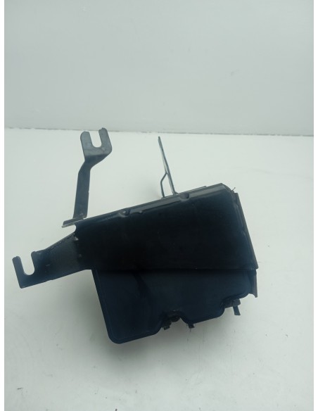 Recambio de abs para renault clio iv dynamique referencia OEM IAM 476608644R  