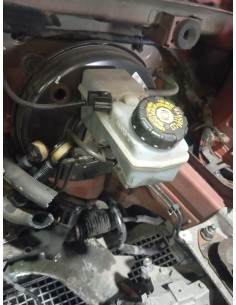 Recambio de bomba freno para renault clio iv dynamique referencia OEM IAM 460915125R  