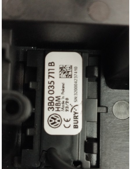 Recambio de luz interior para volkswagen t-cross sport referencia OEM IAM 3B0035711B  