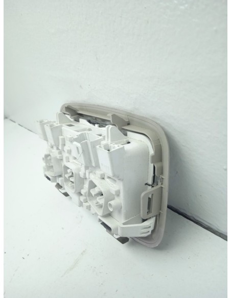 Recambio de luz interior para citroën c3 aircross c-series referencia OEM IAM 96781443BJ00  