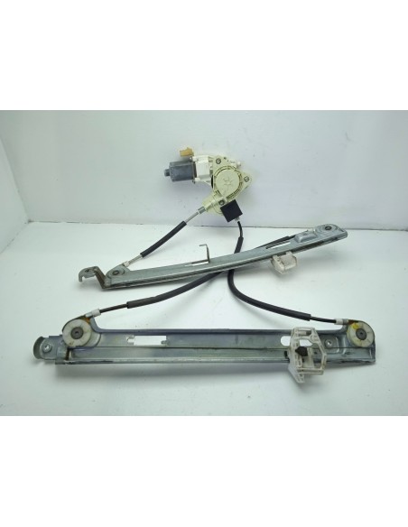 Recambio de elevalunas delantero izquierdo para jeep compass limited 4x4 referencia OEM IAM 05074821AAD  