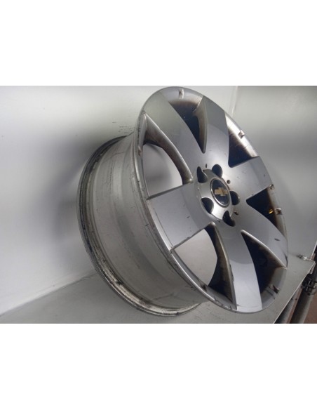 Recambio de llanta para chevrolet captiva 2.0 vcdi ls referencia OEM IAM 95151220  