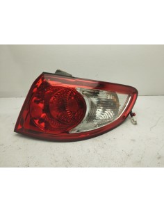 Recambio de piloto trasero derecho para hyundai santa fe (bm) 2.2 crdi comfort 4x4 referencia OEM IAM 924022B000  