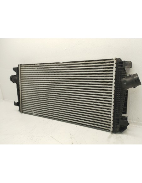 Recambio de intercooler para opel astra j lim. selective referencia OEM IAM 13267647  