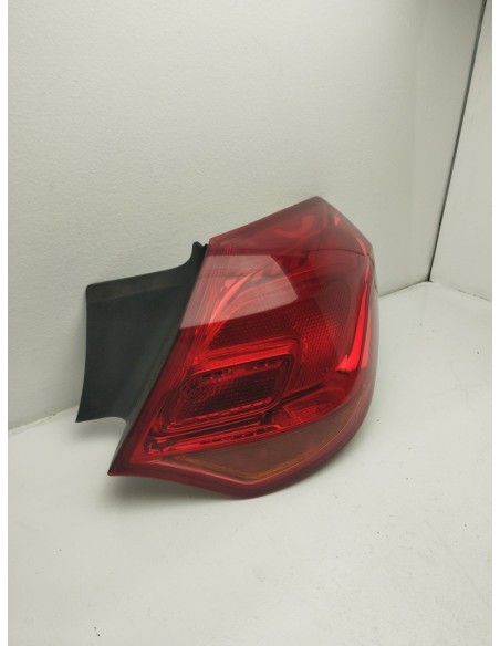 Recambio de piloto trasero derecho para opel astra j lim. selective referencia OEM IAM 1222088  