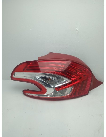 Recambio de piloto trasero izquierdo para peugeot 208 access referencia OEM IAM 9672628280  