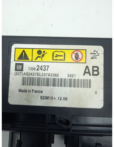 Recambio de centralita airbag para opel astra j lim. selective referencia OEM IAM 13582437  