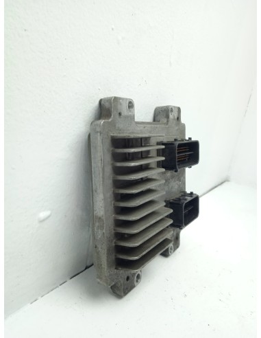 Recambio de centralita motor uce para opel astra j lim. selective referencia OEM IAM E8312647212  
