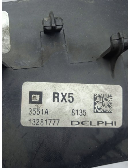 Recambio de electroventilador para opel astra j lim. selective referencia OEM IAM 13281777  