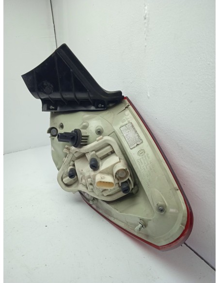 Recambio de piloto trasero izquierdo para opel astra j lim. selective referencia OEM IAM 1222087  