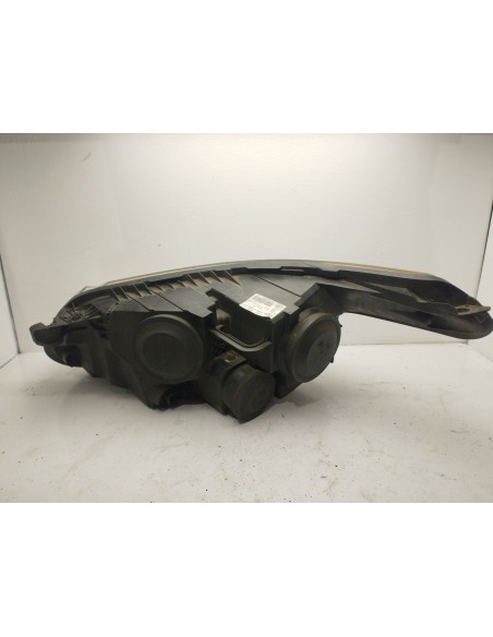 Recambio de faro derecho para citroën c3 picasso exclusive referencia OEM IAM 9681806180  
