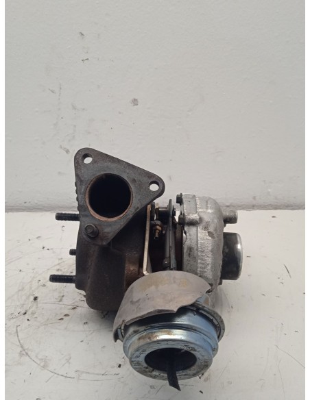 Recambio de turbocompresor para audi a4 b5 (8d2) 1.9 tdi referencia OEM IAM 028145702R  