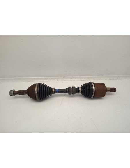 Recambio de transmision delantera izquierda para nissan qashqai (j10) acenta referencia OEM IAM 39101JD74D  