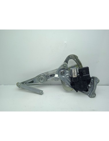 Recambio de elevalunas trasero derecho para renault scenic iii expression referencia OEM IAM 827300005R  