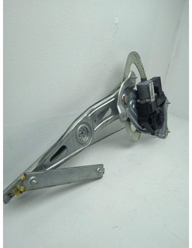Recambio de elevalunas trasero derecho para renault scenic iii expression referencia OEM IAM 827300005R  
