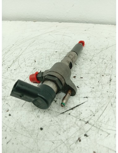 Recambio de inyector para citroën berlingo station wagon xtr plus referencia OEM IAM 9802448680  