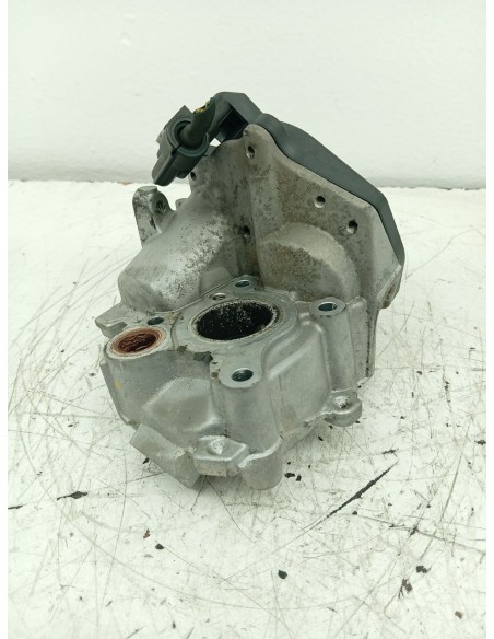 Recambio de valvula egr para jeep compass limited 4x4 referencia OEM IAM A6511400160  