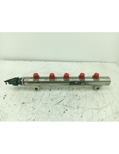 Recambio de rampa inyectora para chevrolet captiva 2.0 vcdi ls referencia OEM IAM 0445214174  