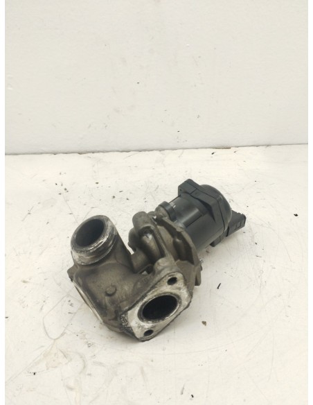 Recambio de valvula egr para citroën c3 picasso exclusive referencia OEM IAM 9685640480  