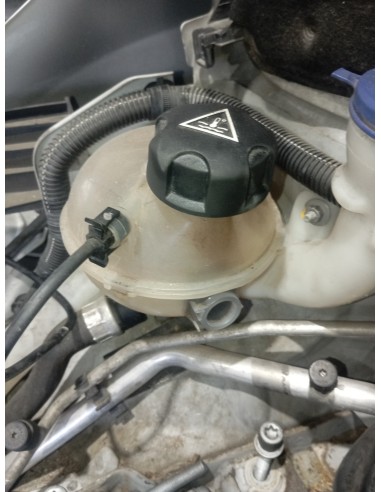 Recambio de deposito expansion para citroën c3 1.0 vti referencia OEM IAM 9800777280  