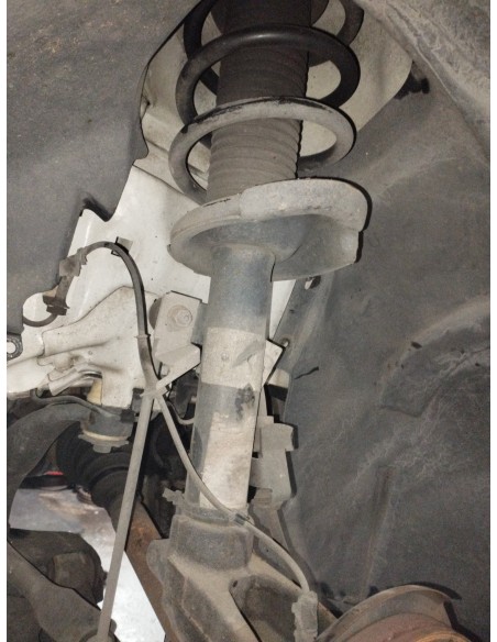 Recambio de amortiguador delantero derecho para ford kuga (cbv) trend referencia OEM IAM 1570023  