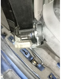 Recambio de cinturon seguridad delantero derecho para audi a3 (8p1) 1.9 tdi referencia OEM IAM 8P3857706B  