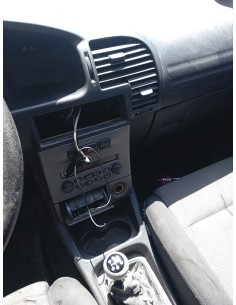 opel zafira a del año 2005 2