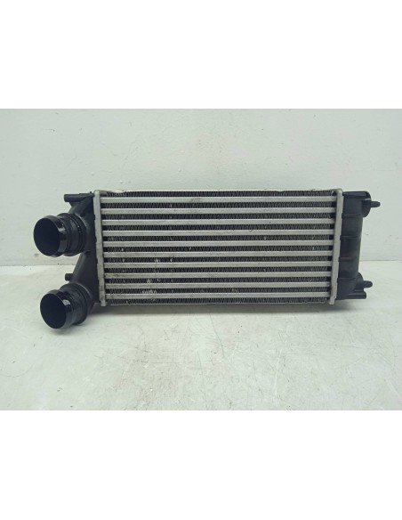 Recambio de intercooler para peugeot 308 1.6 hdi fap referencia OEM IAM 9684212480  