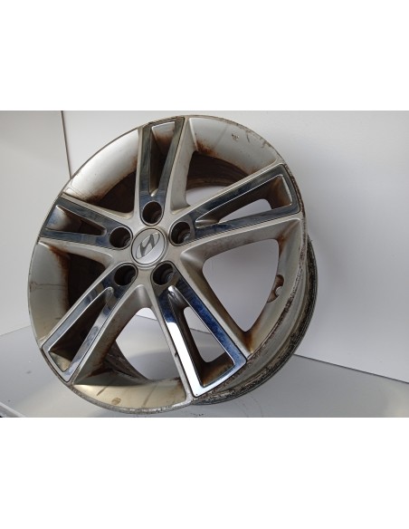 Recambio de llanta para hyundai i30 style referencia OEM IAM 529102L360  