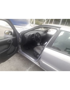 citroën xsara berlina del año 2002 2