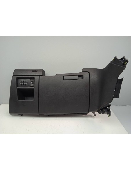 Recambio de guantera para peugeot 5008 active referencia OEM IAM 9685168577 IZQUIERDA 