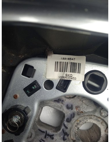 Recambio de volante para opel insignia berlina excellence referencia OEM IAM 13316547  