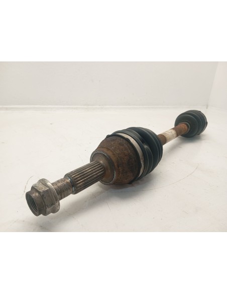 Recambio de transmision delantera izquierda para ford fiesta (cb1) ambiente referencia OEM IAM 8V513B437AAA  