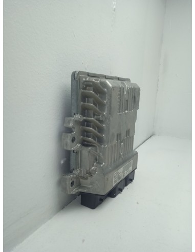 Recambio de centralita motor uce para peugeot 308 sw access referencia OEM IAM 9800268980  