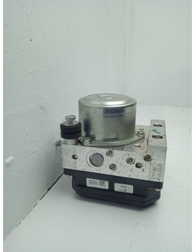 Recambio de abs para nissan leaf referencia OEM IAM 6524K040 476604NC0B  