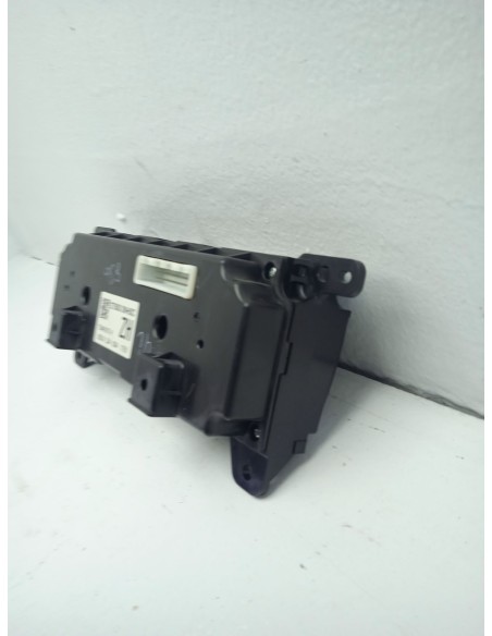 Recambio de mando climatizador para nissan leaf referencia OEM IAM 275003NHC0C  