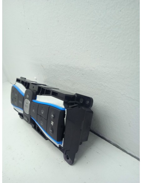 Recambio de mando climatizador para nissan leaf referencia OEM IAM 275003NHC0C  