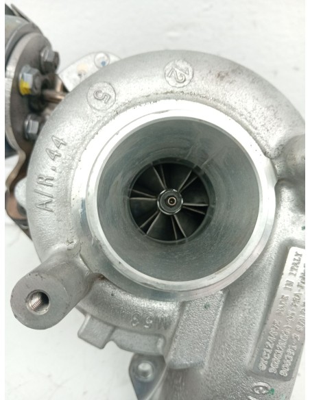 Recambio de turbocompresor para peugeot 308 sw access referencia OEM IAM 9686120680  