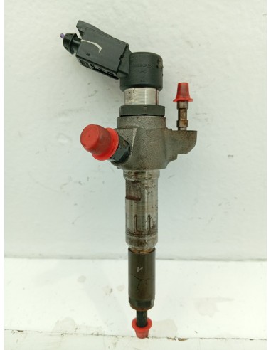 Recambio de inyector para peugeot 308 sw access referencia OEM IAM 9802448680  