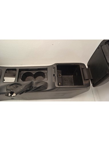 Recambio de consola central para mazda 6 kombi ()(.2012) style referencia OEM IAM GHP964321  