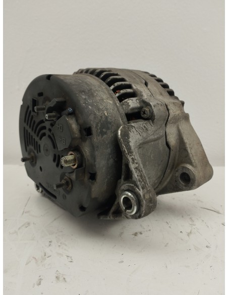 Recambio de alternador para opel vectra b caravan básico referencia OEM IAM 0123500008  