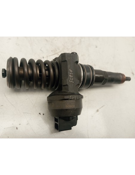 Recambio de inyector para seat alhambra (7v9) 1.9 tdi referencia OEM IAM 038130073AK  