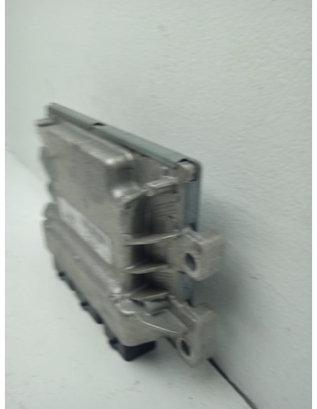 Recambio de centralita motor uce para renault zoe (bfm_) zoe referencia OEM IAM 237D40054R  