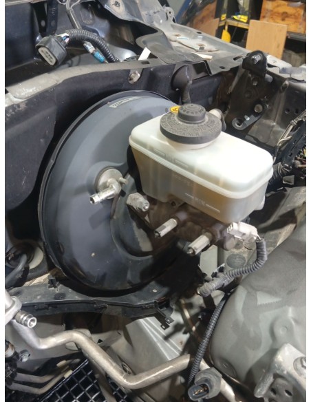 Recambio de bomba freno para lexus is200 (ds2/is2) 200d referencia OEM IAM F01G0610FP  