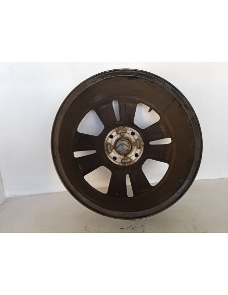 Recambio de llanta para citroën c3 iii (sx) 1.2 vti 82 referencia OEM IAM 9813075077  