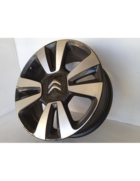 Recambio de llanta para citroën c3 iii (sx) 1.2 vti 82 referencia OEM IAM 9813075077  