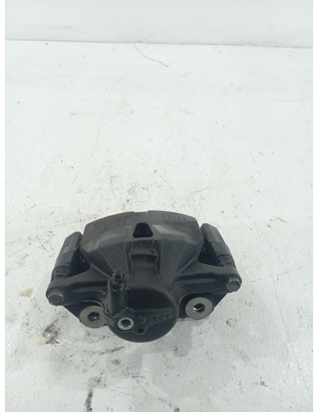 Recambio de pinza de freno delantera derecha para lexus is200 (ds2/is2) 200d referencia OEM IAM   