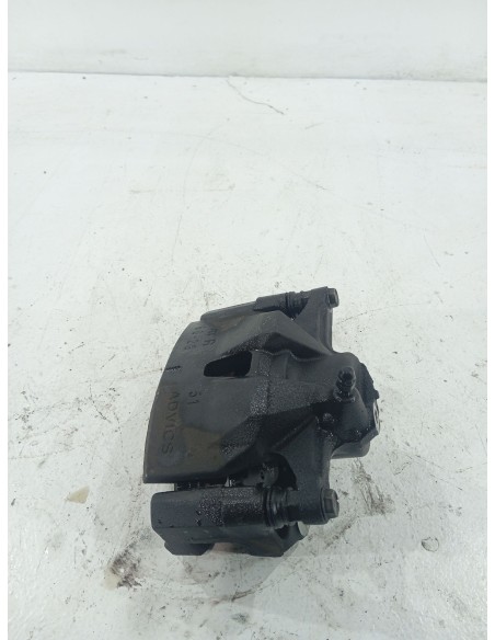 Recambio de pinza de freno delantera derecha para lexus is200 (ds2/is2) 200d referencia OEM IAM   